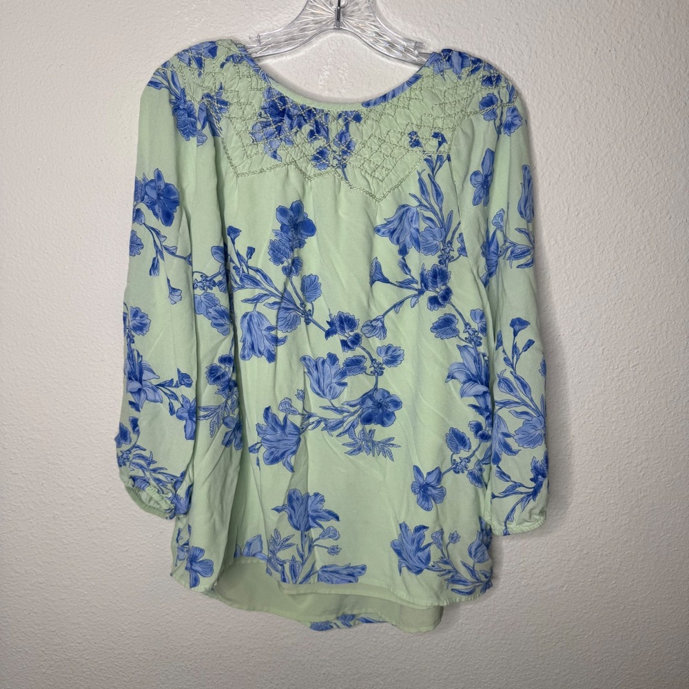 Talbots Womens L Mint Green‎ Blue Floral Smocked Split Neck Viscose Blouse Lined - Picture 4 of 7